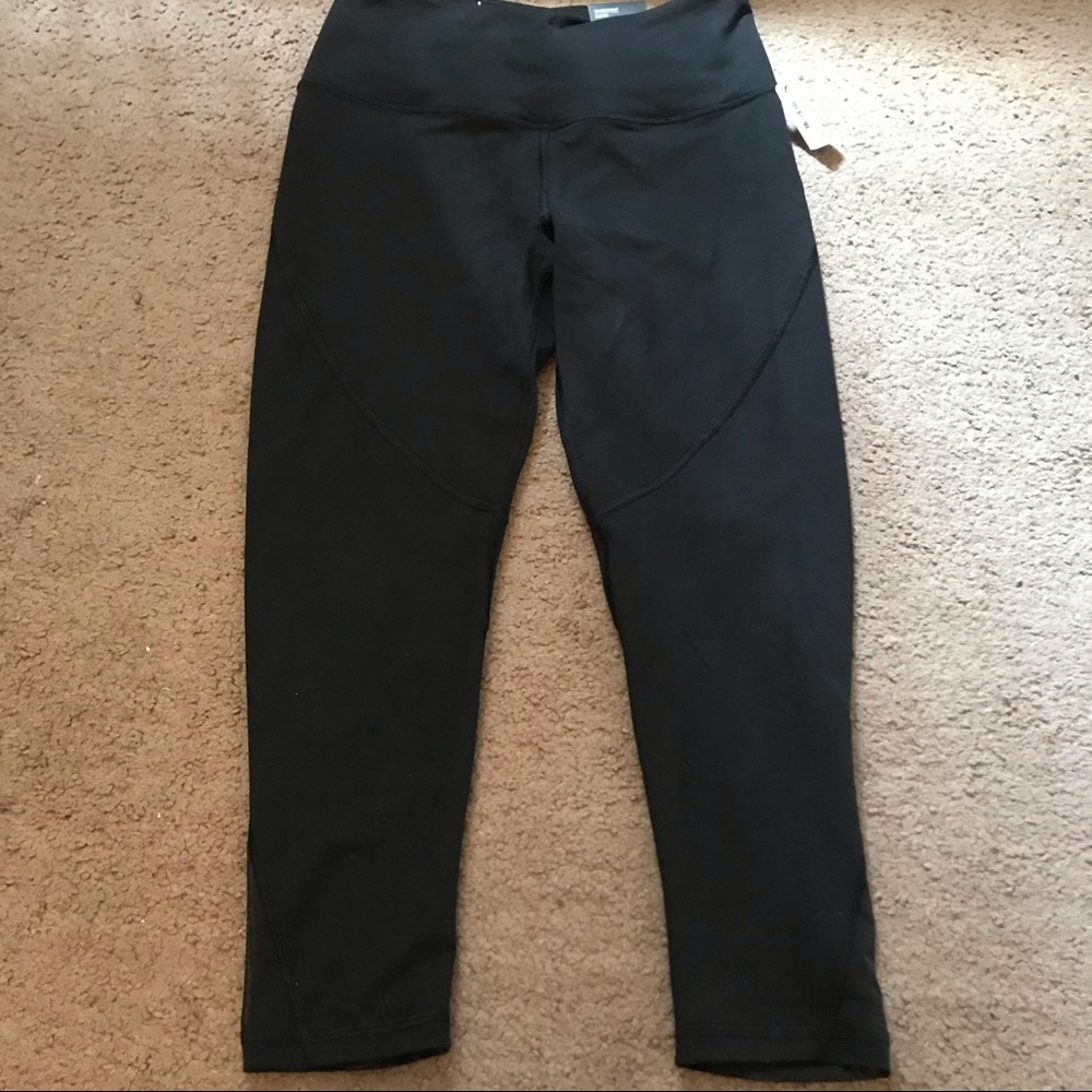 Victoria's Secret Knockout Capri w/Mesh - Small